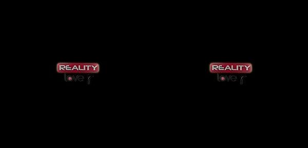  RealityLovers - Wifey needs attention VR